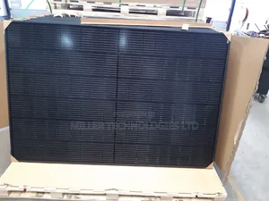 405 Brand New Solar Panel Halfcut