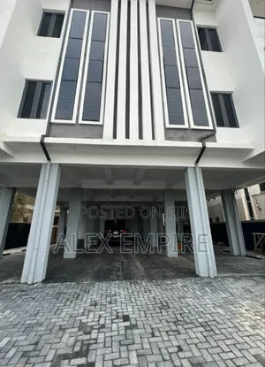 3bdrm Apartment in Amuwo-Odofin for sale