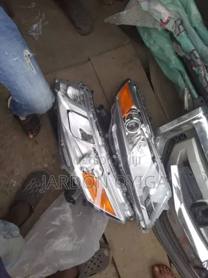 Head Light Honda Crosstour 2013