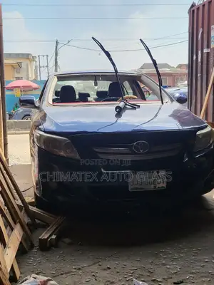 We Deliver and Install All Kinds of Corolla Windscreen