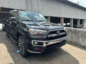 Toyota 4-Runner 2017 Black