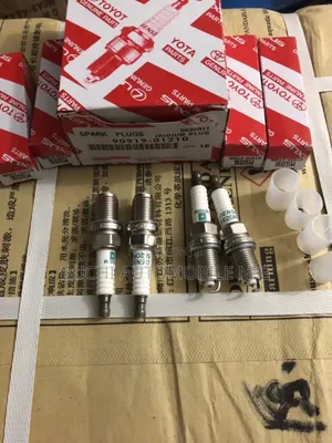 Original Spark Plug for Toyota and Lexus Motors Available