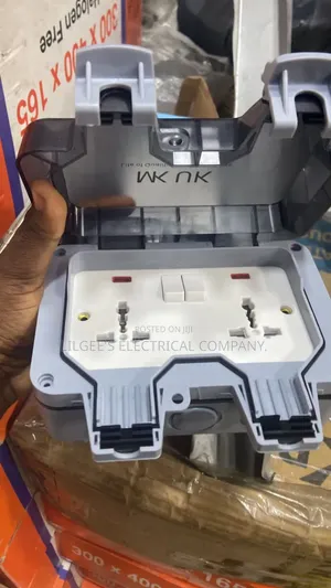 Weatherproof Outdoor Socket