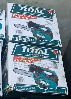 Total Gasoline Chain Saw 25.4cc 10"