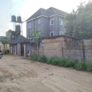 18bdrm Block of Flats in Owerri for sale