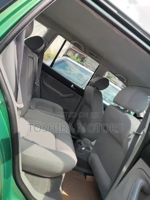 Volkswagen Golf 2006 Green