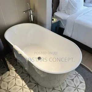 Executive Modern Bath Tub