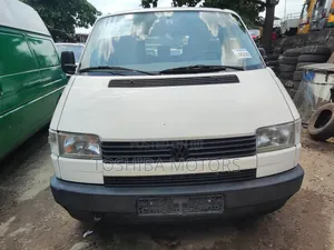 Volkswagen Transporter 2003 White