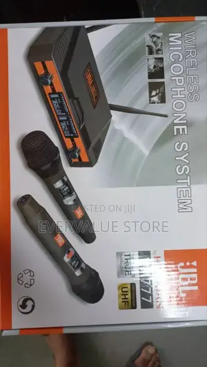 JBL VM777 AA Battery Wireless Microphone