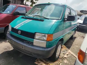 Volkswagen Transporter 2003 Green