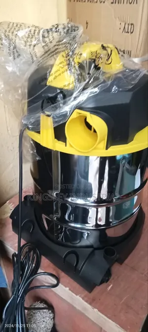 Vacuum Cleaner 25liters
