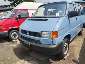 Volkswagen Transporter 2004 Blue