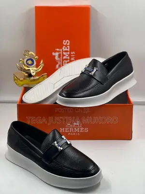 High Quality Hermes Flat Shoes