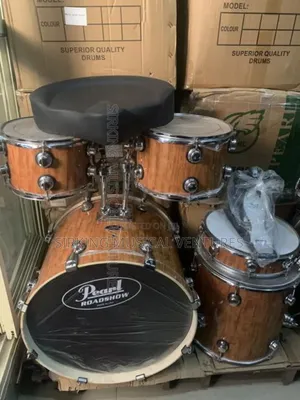 Pearl Roadshow 5pcs Professional Drum Set