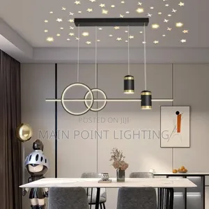 Dropping Chandelier Light