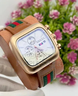 Gucci Chronograph Wristwatch Brown Leather