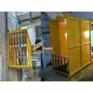 Warehouse Goods Lift by Homelift Elevators