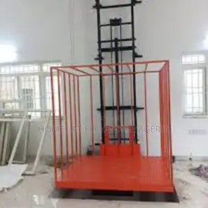 Warehouse Hydraulic Vertical Goods Elevator by Homelift Elev