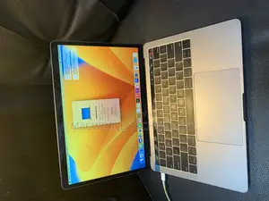 Laptop Apple MacBook Pro 2018 16GB Intel Core I7 SSD 256GB