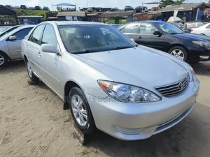 Toyota Camry LE 4dr Sedan (2.4L 4cyl 5A) 2006 Silver