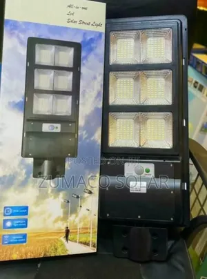 High Quality 600watts Solar Security Street Light