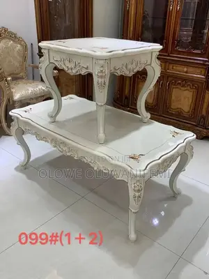 Imported Royal Center Table With 2 Stool