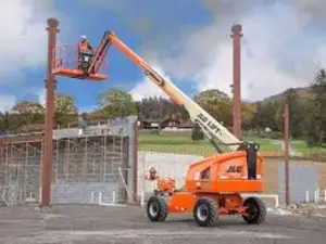 Working Height: 51ft | 15.72m