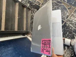 New Laptop Apple MacBook 2013 8GB Intel Core I5 SSD 256GB