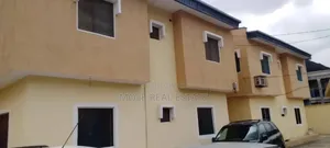 Luxery 7 Flats 4 Sale At Oremeji Egbeda