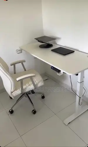 Gaming Table With Adjustable Height and Remote