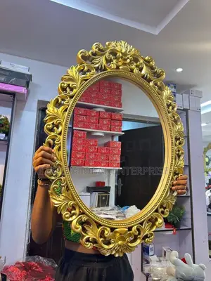 Palace Mirror