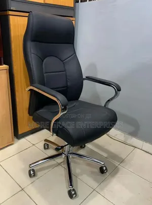 Italian Office Chair Swivel for Office Use.