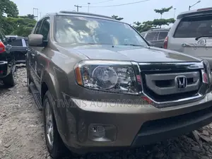 Honda Pilot 2010 Gold