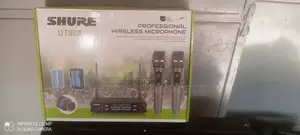 Shure Rechargeable Wireless Mic