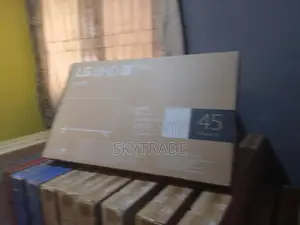 Super Smart LG 43" TV - 43uq70