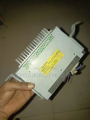 2002-2005 Lexus ES300 Pioneer Radio Amplifier AMP