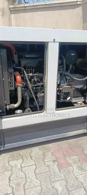 Perkins 30 Kva Soundproof Generator 100% Copper Wire