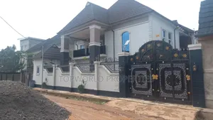 4bdrm Duplex In High Caste P And T For Sale