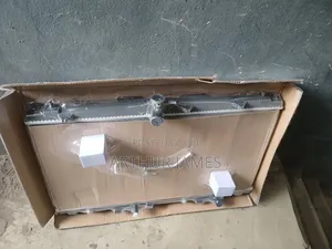 Radiator Lexus ES350 2014 and Toyota Avalon 2014