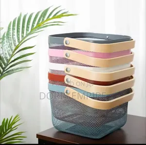 Ins Iron Fruit Basket Portable Wooden Handle Metal Basket
