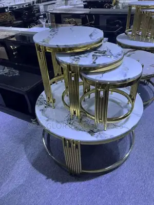 Center Table With 3 Side Stools