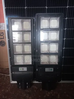8 Eyes Solar Light 500watt