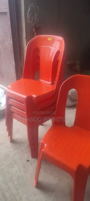 High Quality Plastic Chairs