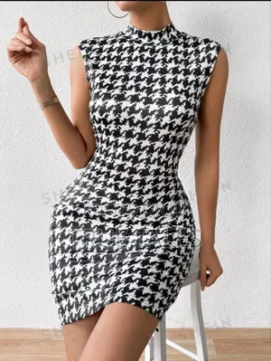 Ladies Snug Hounds Tooth Dress Sizes 6 to 12