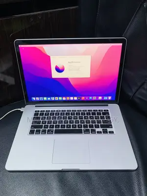 Laptop Apple MacBook Pro 2015 16GB Intel Core I7 SSD 512GB