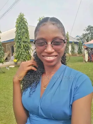 Miss Smile John-Casman