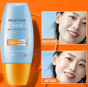 Mistine Aqua Base Ultra Matte Light Facial Sunscreen PRO