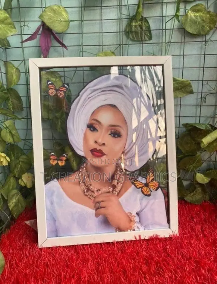 Customized Frame