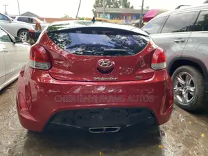 Hyundai Veloster 2011 Red