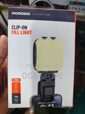 Porodo Clip on Fill Light LFS065